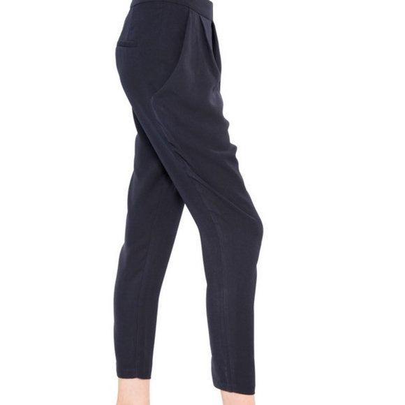 Soft Twill Trouser in Navy Blue - Picture 2 of 6